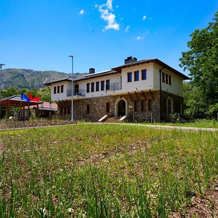 Guest house Agroturizem Dr Bizhga Golem (Gjirokaster)