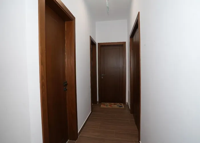 Agroturizem Dr Bizhga Golem (Gjirokaster)