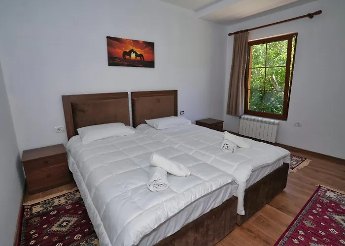 Konukevi Agroturizem Dr Bizhga Golem (Gjirokaster)