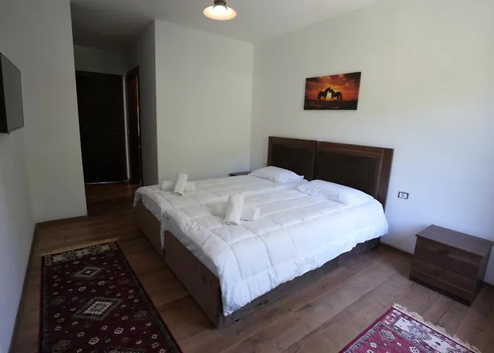 Agroturizem Dr Bizhga Golem (Gjirokaster)