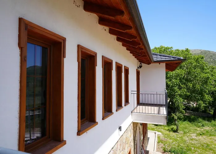 Agroturizem Dr Bizhga Konukevi