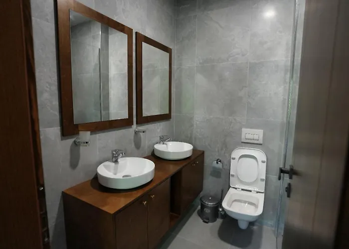Agroturizem Dr Bizhga Golem (Gjirokaster)