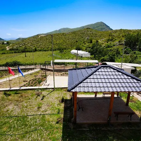 Agroturizem Dr Bizhga Golem (Gjirokaster)