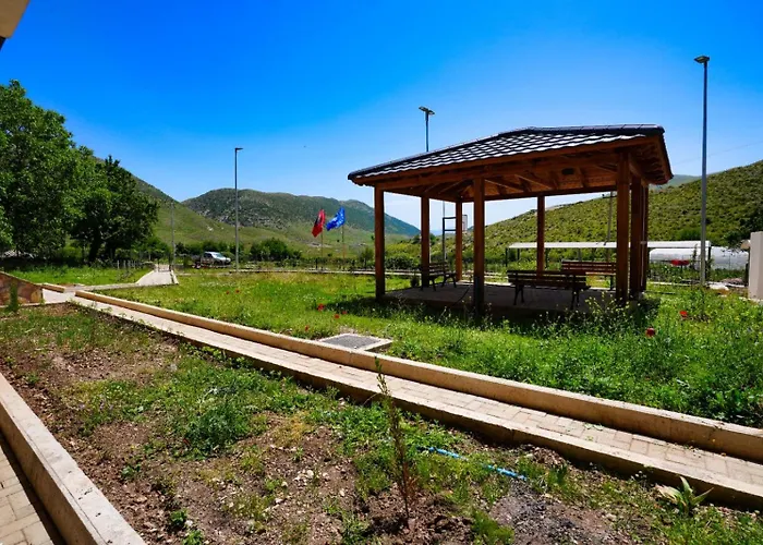 Pensjonat Agroturizem Dr Bizhga Golem (Gjirokaster)