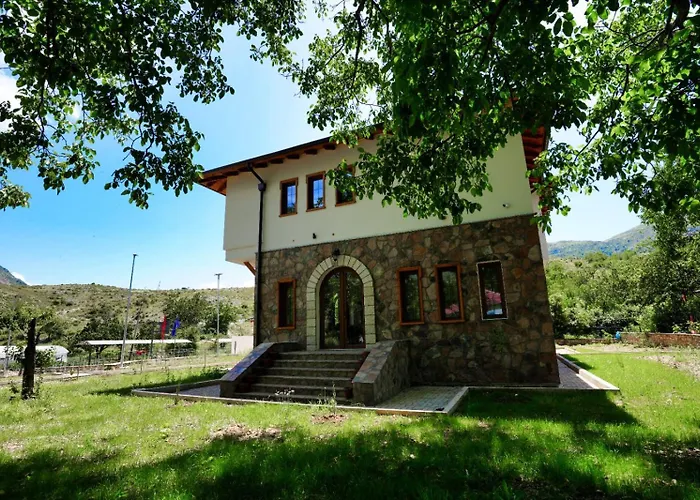 Agroturizem Dr Bizhga Pensjonat *
